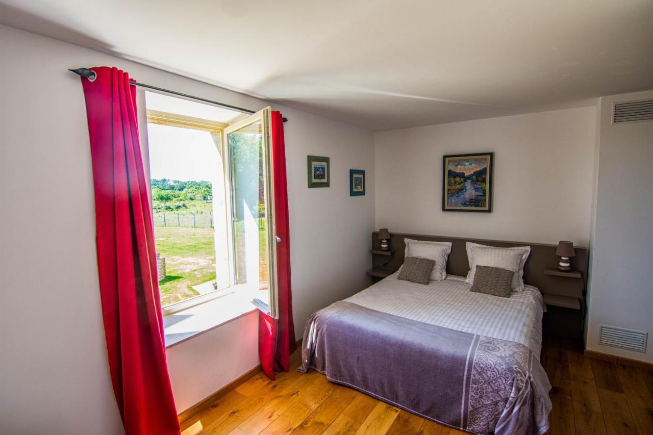 Domaine De Kerbillec Bed & Breakfast Theix Bagian luar foto