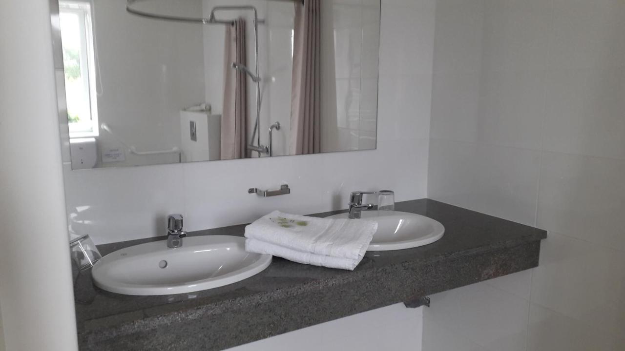 Domaine De Kerbillec Bed & Breakfast Theix Bagian luar foto